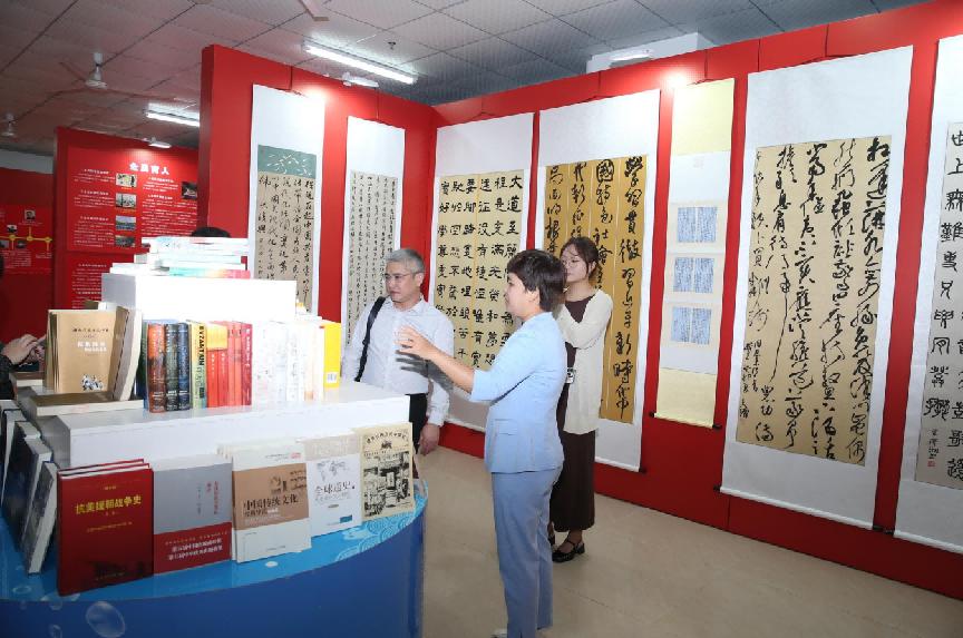 海南医学院第一临床学院到hy590海洋之神平台学习交流党建标杆院...